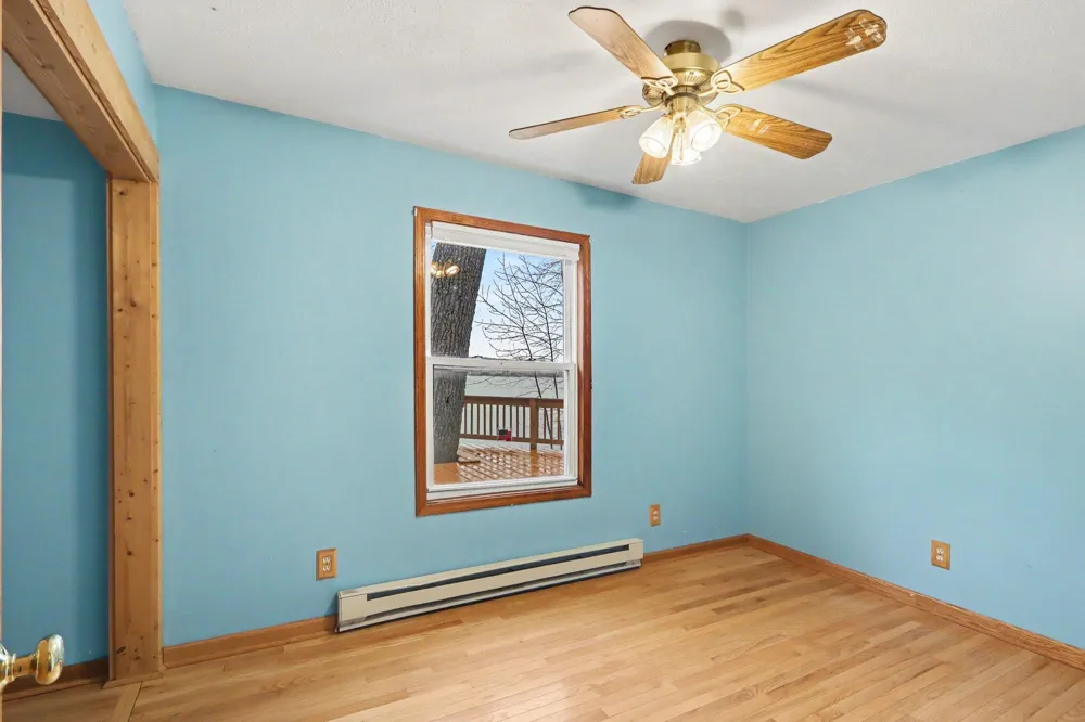 12015 Oakridge Road Plainwell, MI 49080