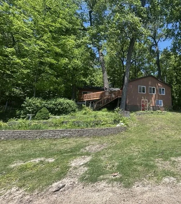 12015 Oakridge Road Plainwell, MI 49080