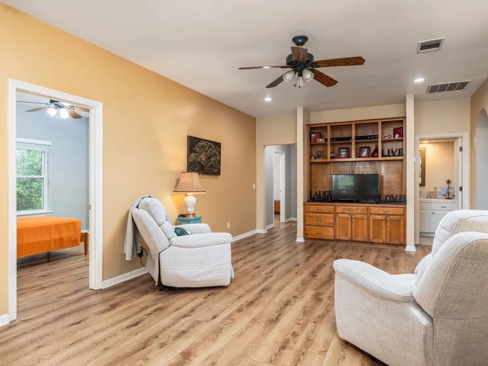 250 County Rd. 323 Bartlett, TX 76511