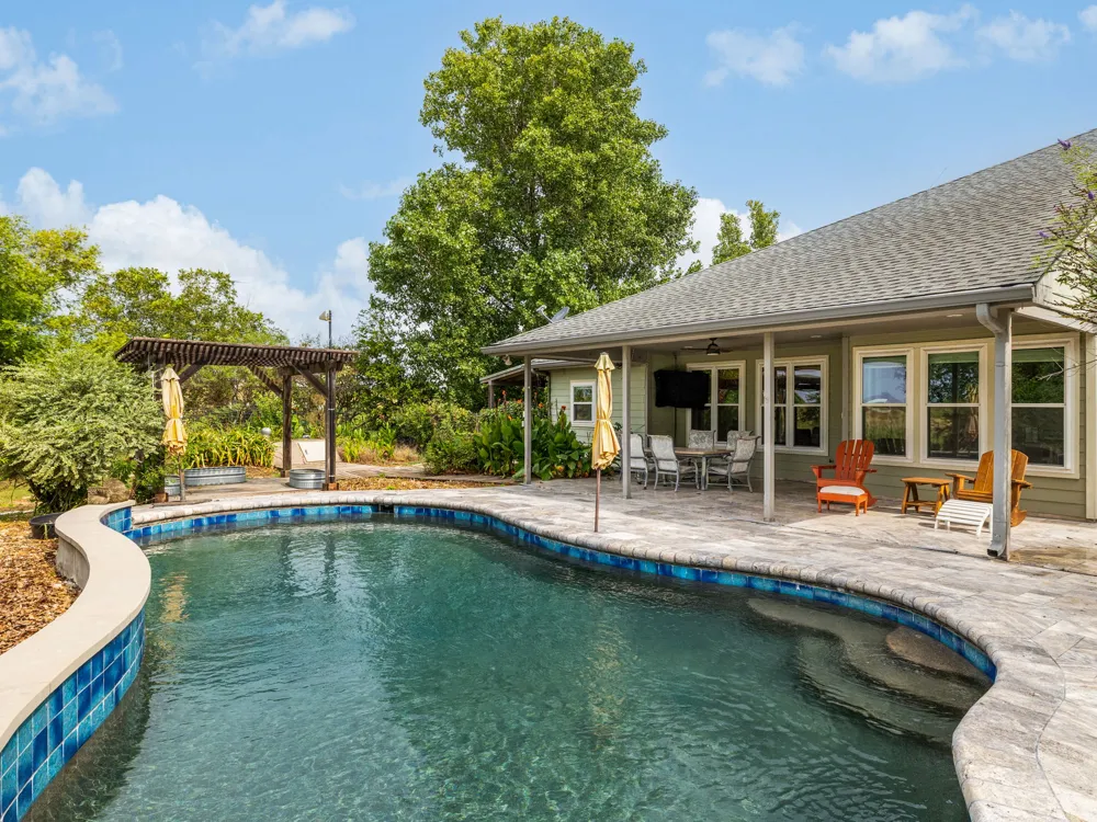 250 County Rd. 323 Bartlett, TX 76511