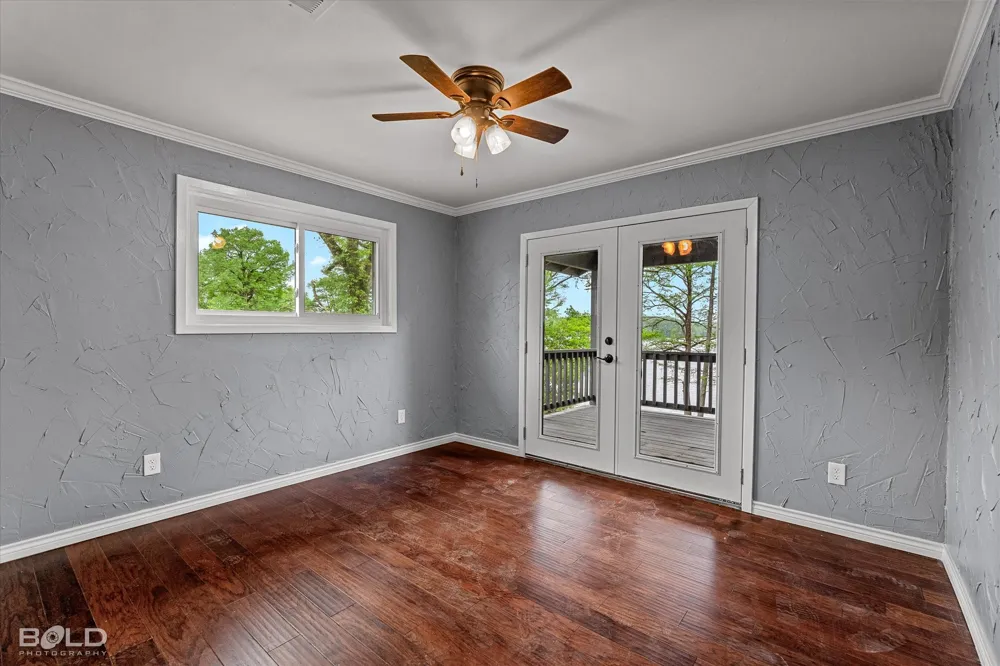 10945 Ferry Lake Road Oil City, LA 71061