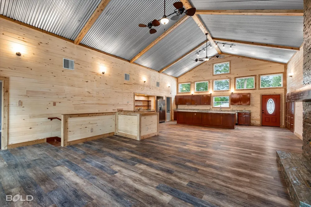 10945 Ferry Lake Road Oil City, LA 71061