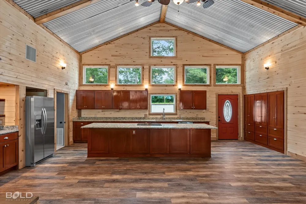 10945 Ferry Lake Road Oil City, LA 71061