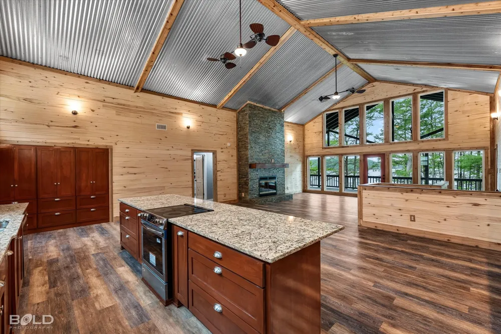 10945 Ferry Lake Road Oil City, LA 71061