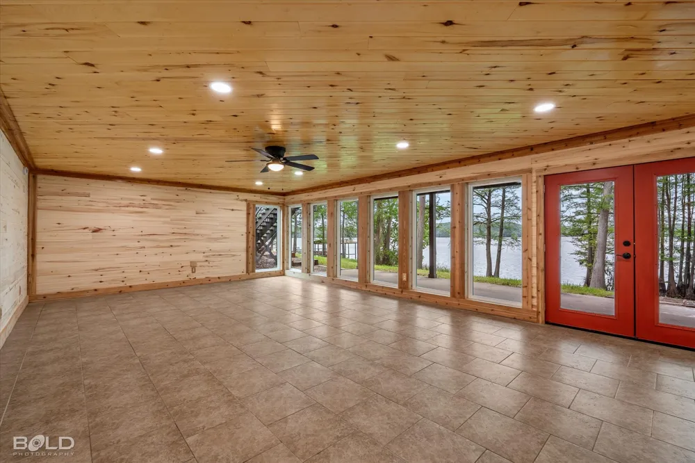 10945 Ferry Lake Road Oil City, LA 71061