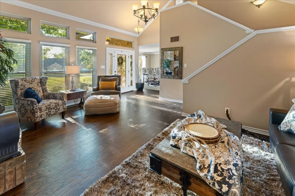 1408 E Lake Drive Gladewater, TX 75657