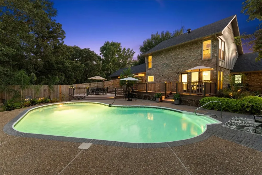 1408 E Lake Drive Gladewater, TX 75657