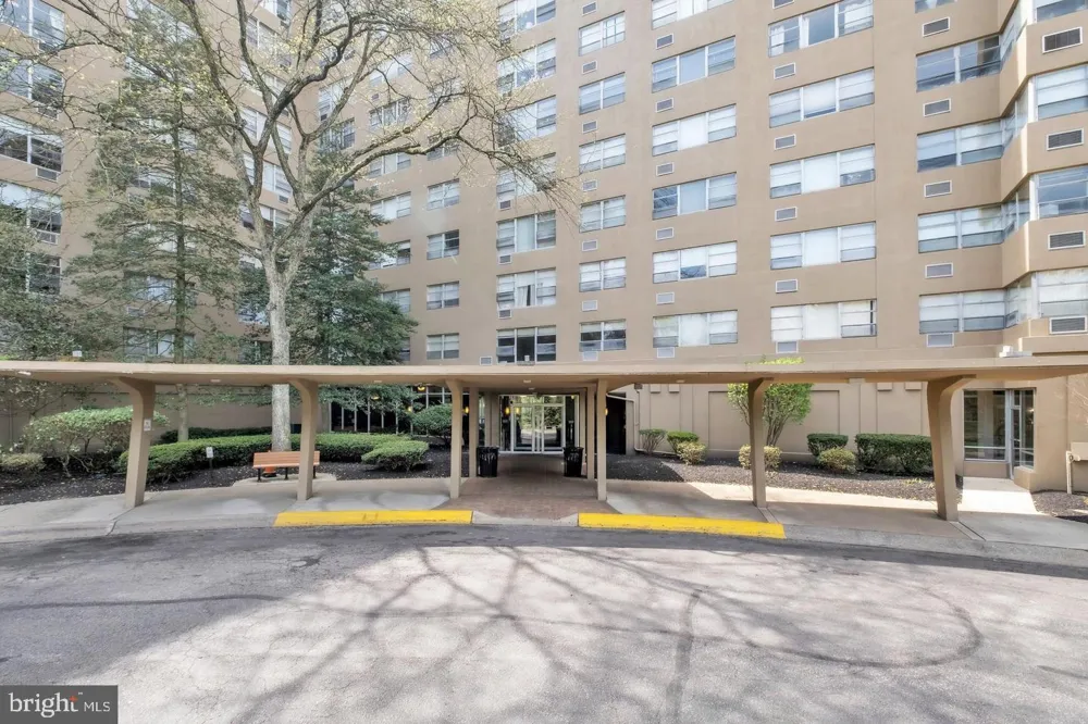 1030 E LANCASTER AVE #711 Bryn Mawr, PA 19010