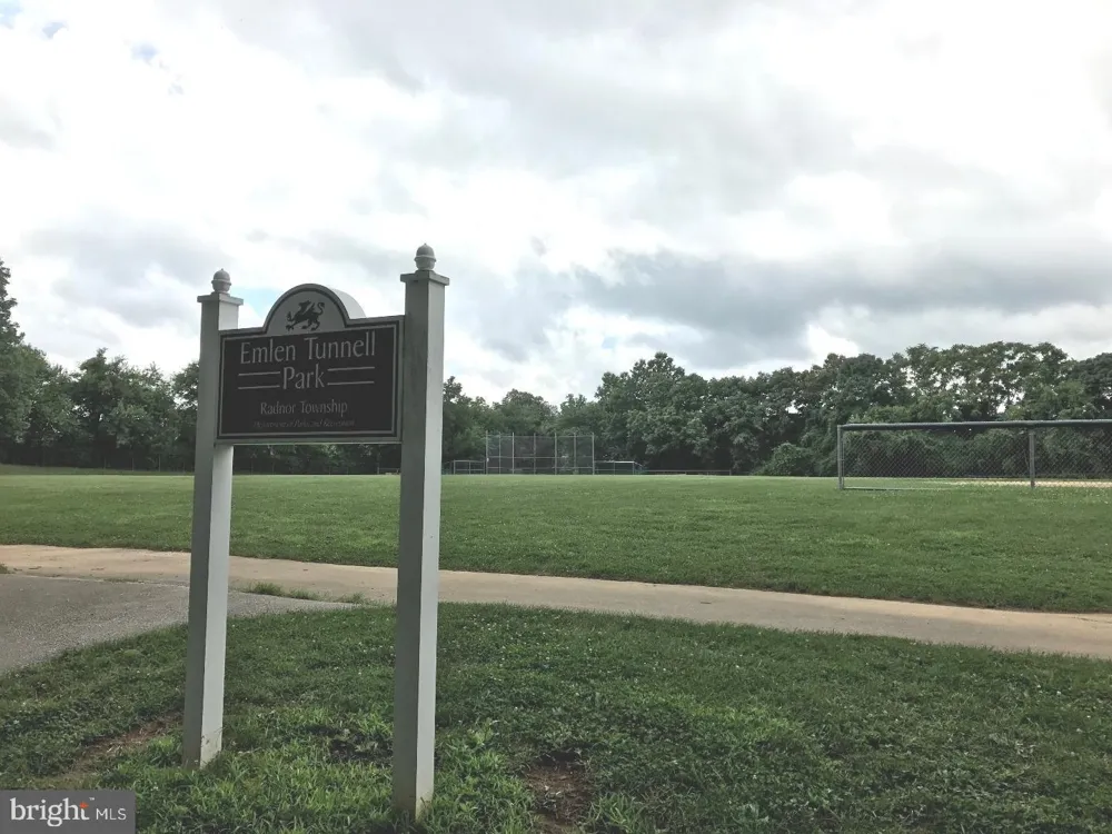 1030 E LANCASTER AVE #711 Bryn Mawr, PA 19010