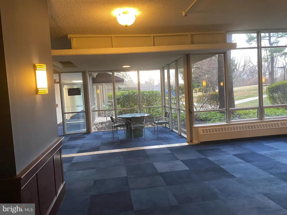 1030 E LANCASTER AVE #711 Bryn Mawr, PA 19010