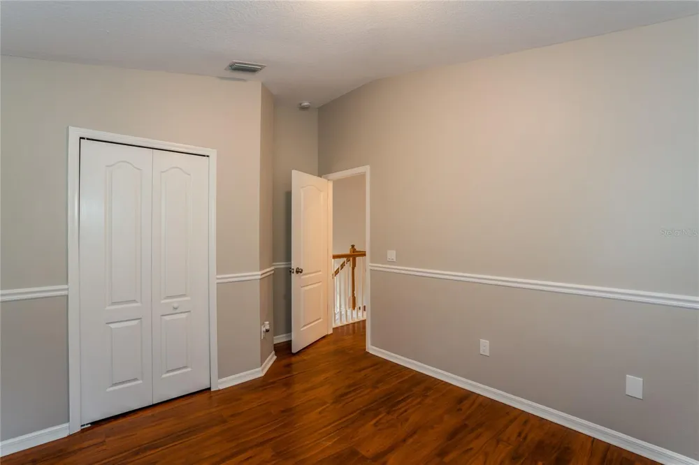 1011 LAKE SHORE RANCH DRIVE Seffner, FL 33584