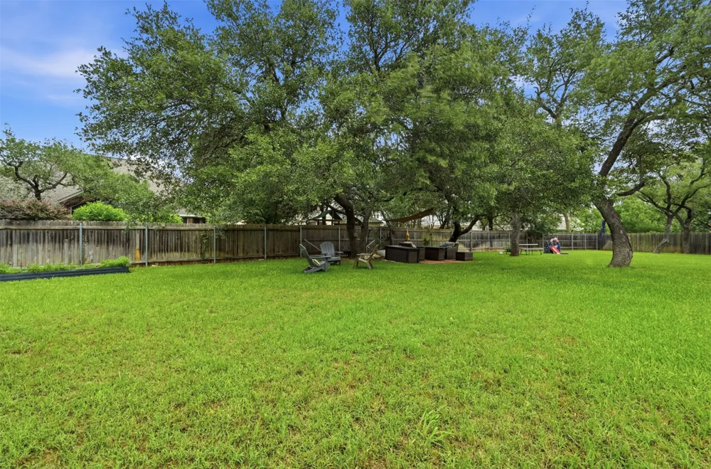 5604 Beachmont Court Austin, TX 78739