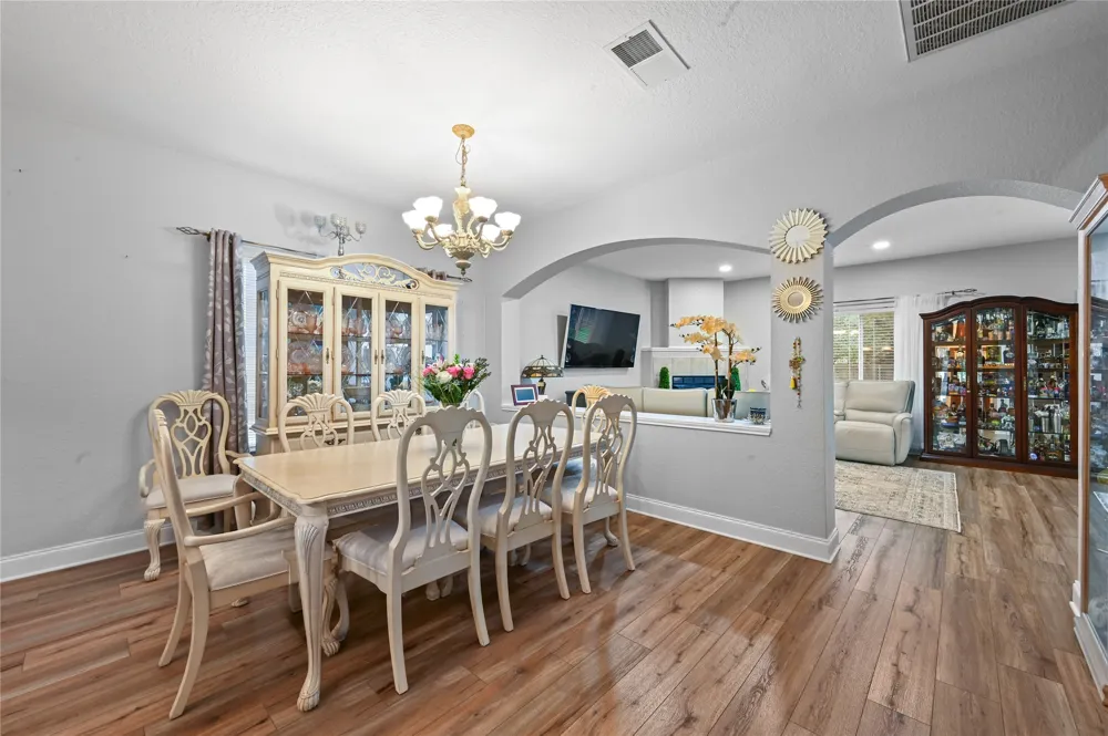 5604 Beachmont Court Austin, TX 78739