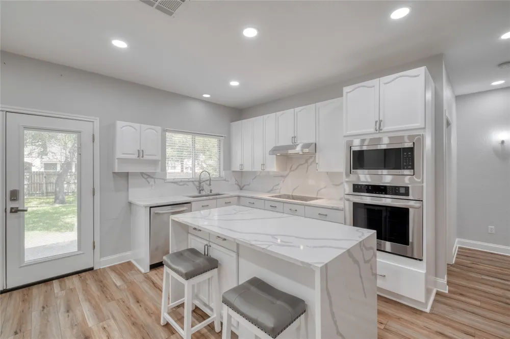 5604 Beachmont Court Austin, TX 78739