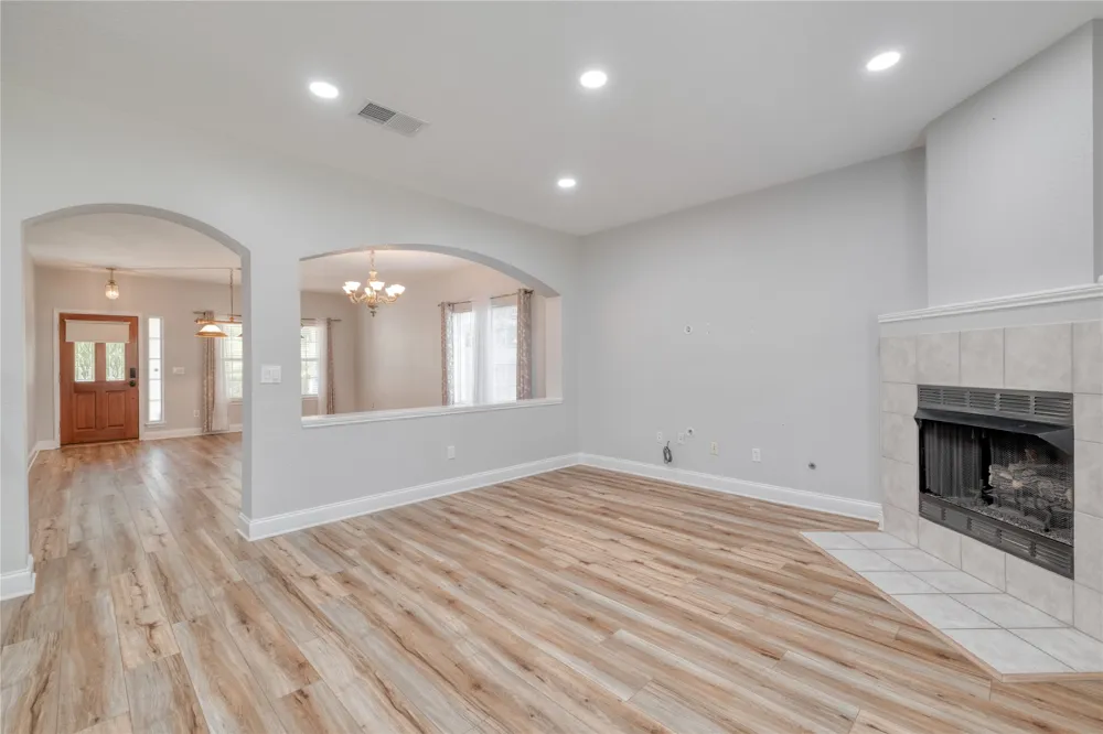 5604 Beachmont Court Austin, TX 78739