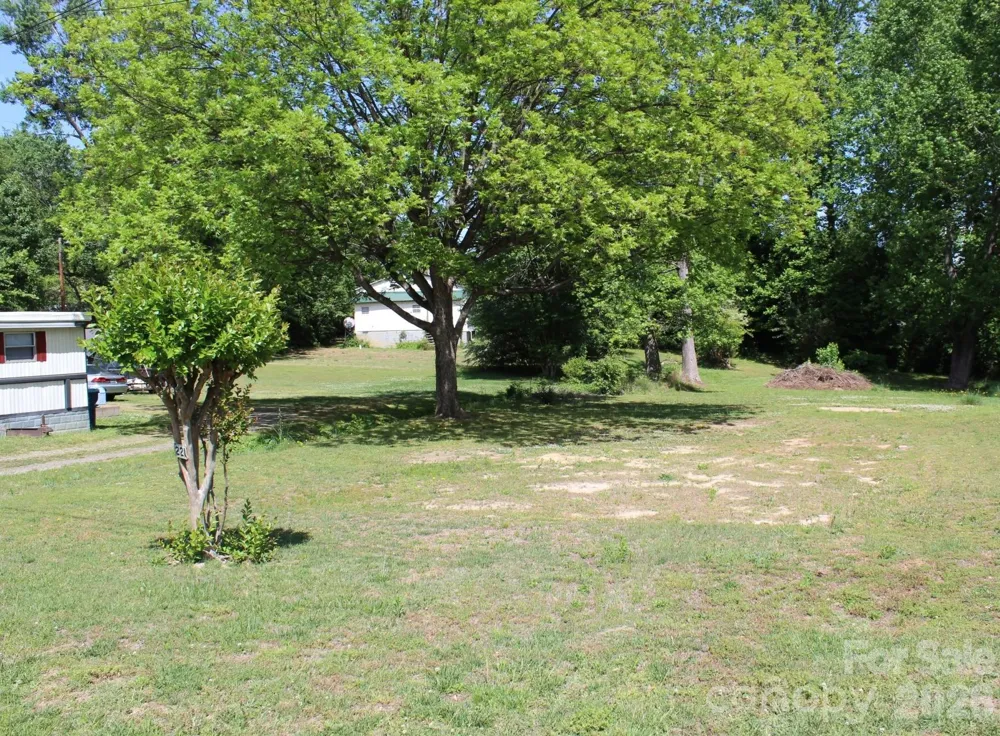 221 37th Street SW Hickory, NC 28602