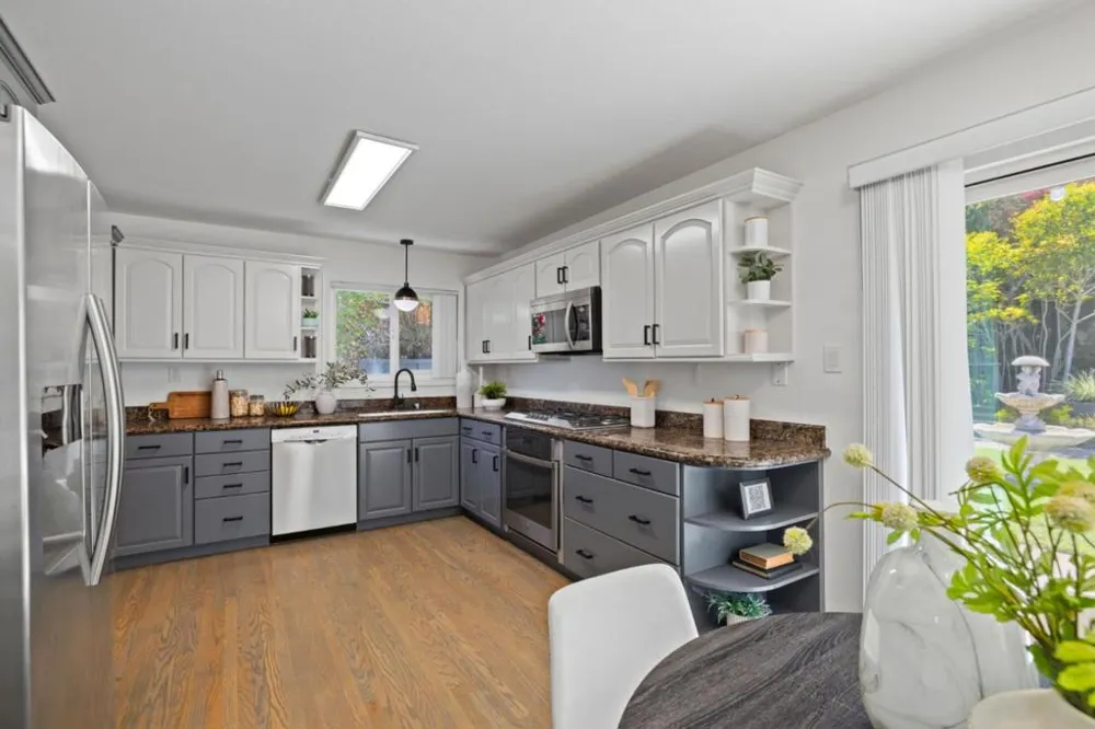 1857 Hunt Drive Burlingame, CA 94010