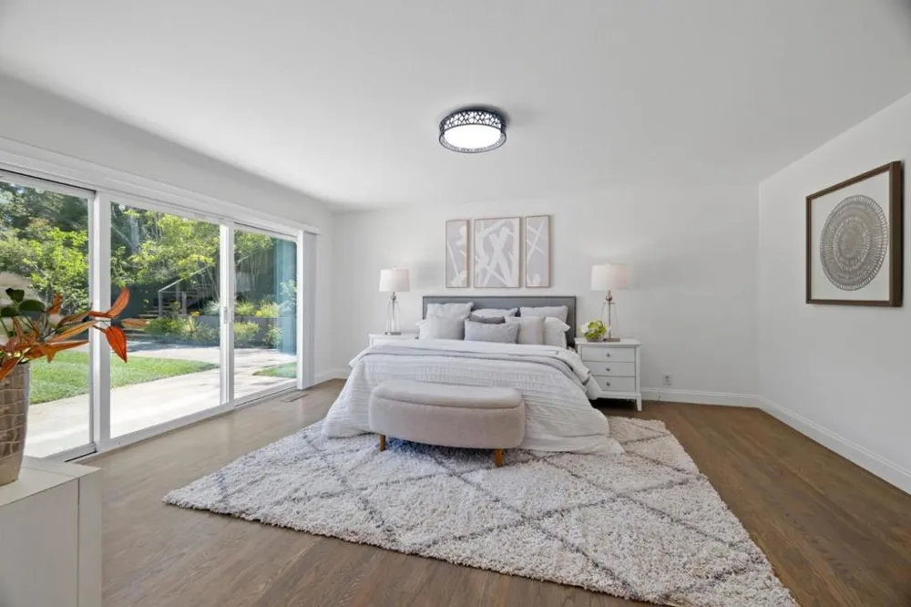 1857 Hunt Drive Burlingame, CA 94010