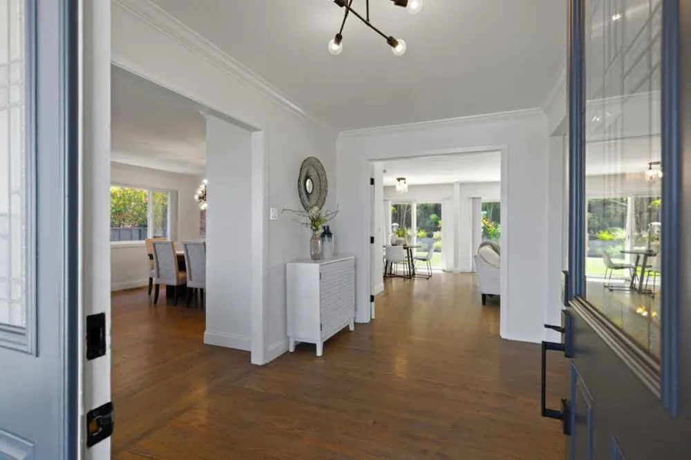 1857 Hunt Drive Burlingame, CA 94010