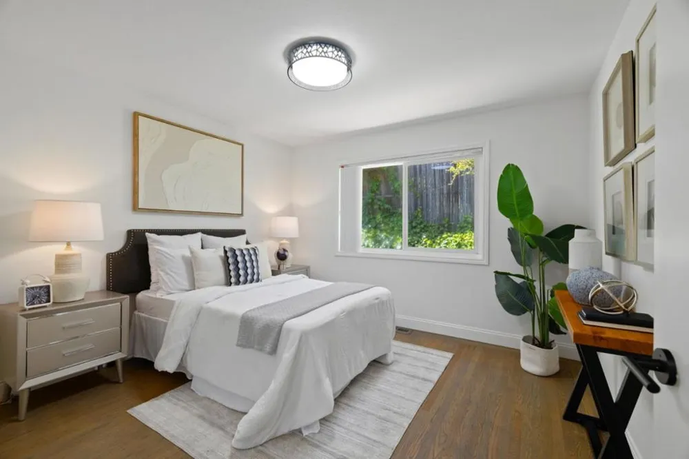 1857 Hunt Drive Burlingame, CA 94010