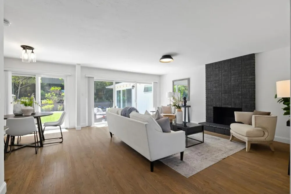 1857 Hunt Drive Burlingame, CA 94010