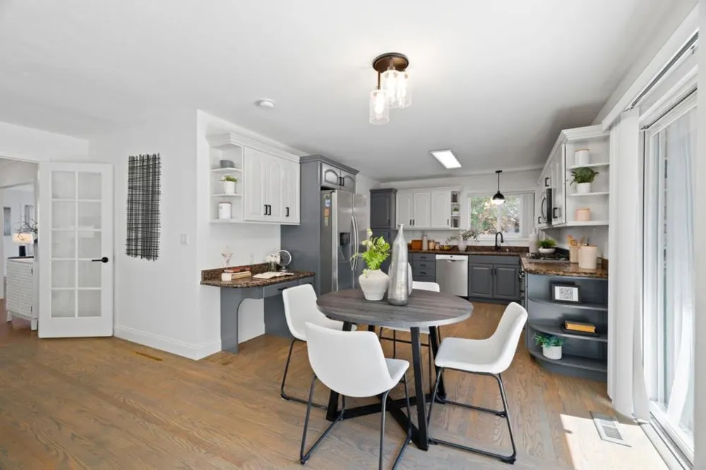 1857 Hunt Drive Burlingame, CA 94010