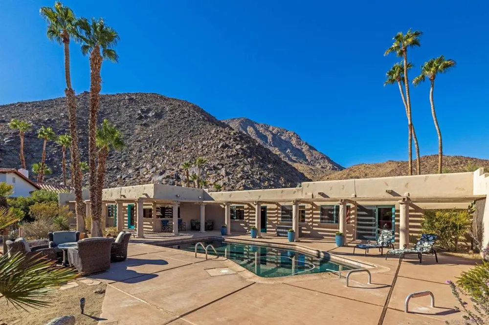 119 Montezuma Rd Borrego Springs, CA 92004