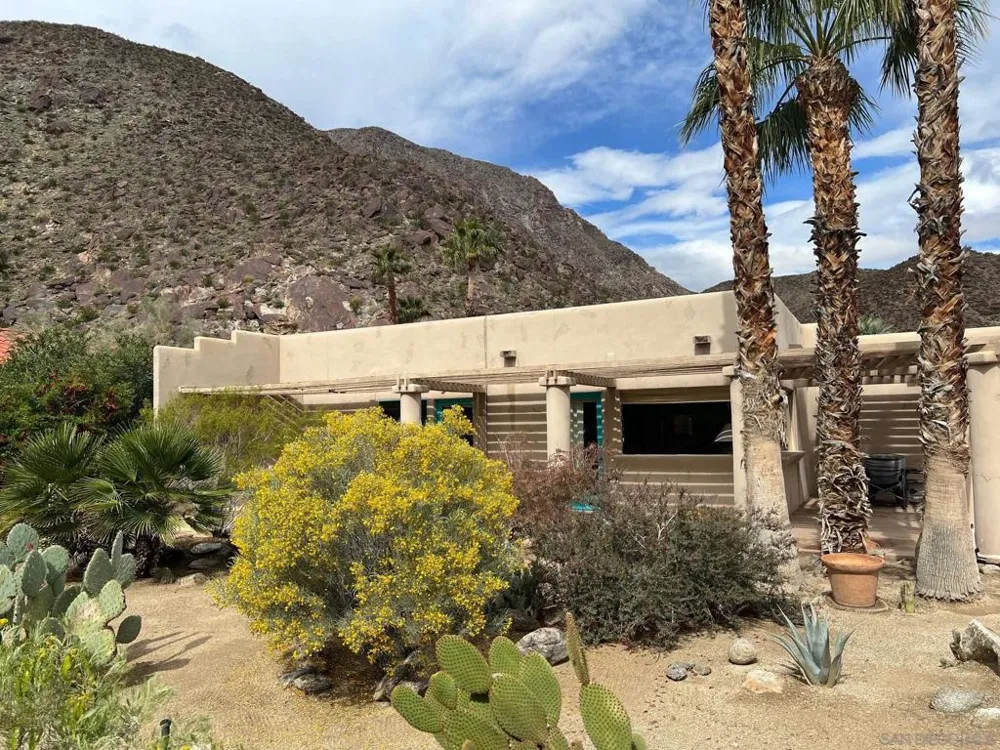 119 Montezuma Rd Borrego Springs, CA 92004