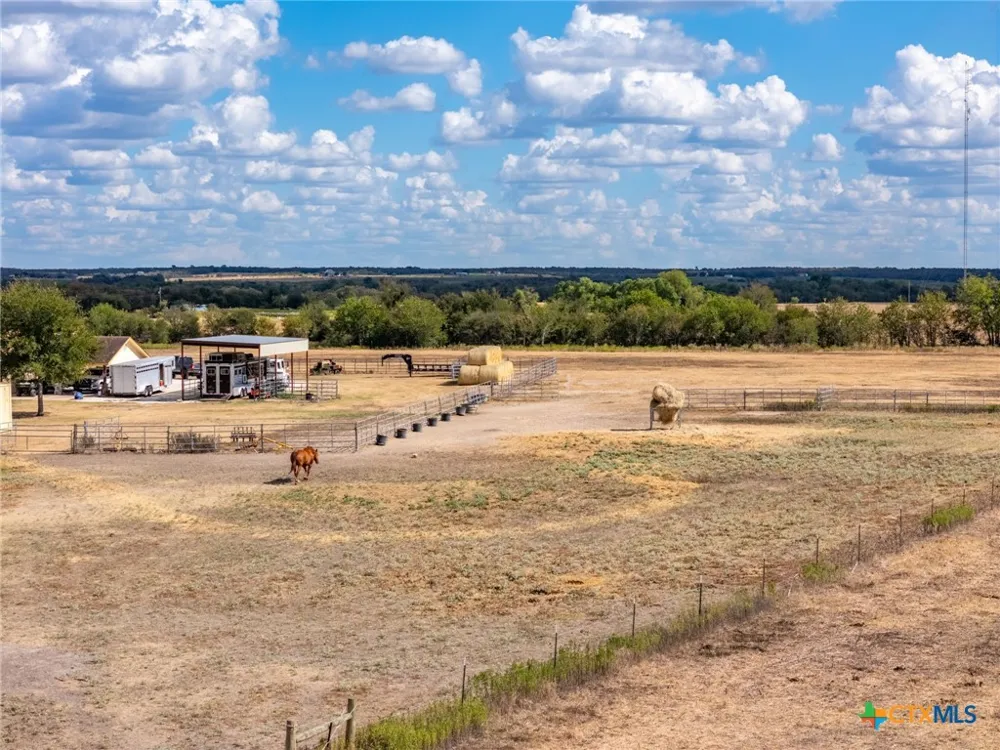 1801 County Road 470 Coupland, TX 78615