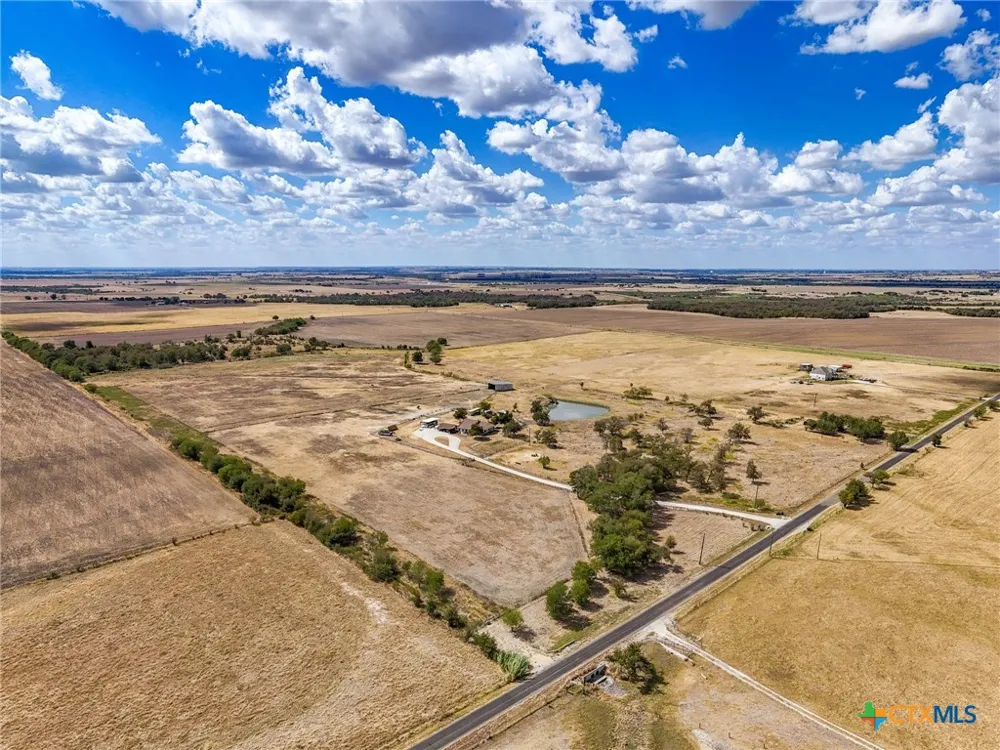 1801 County Road 470 Coupland, TX 78615