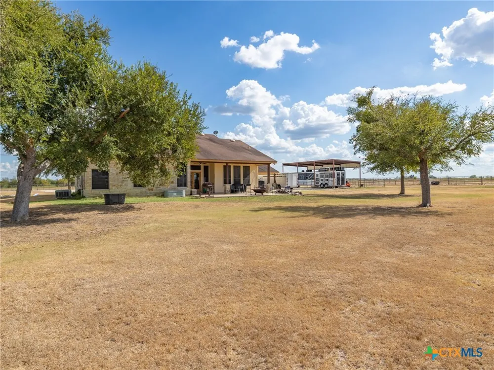 1801 County Road 470 Coupland, TX 78615
