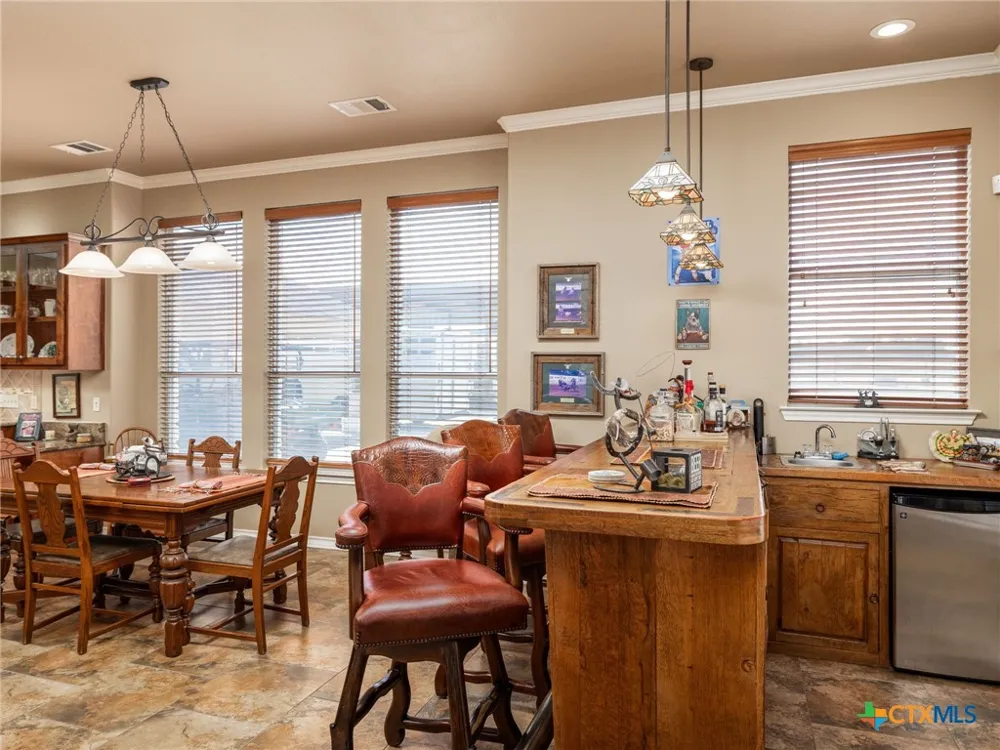 1801 County Road 470 Coupland, TX 78615