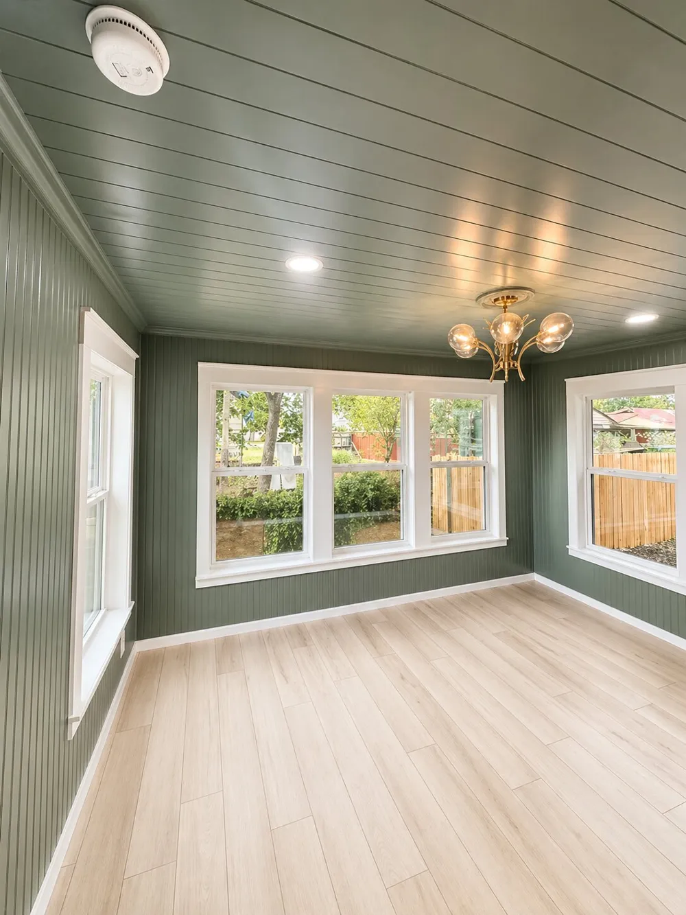 223 NW Front Street Bartlett, TX 76511