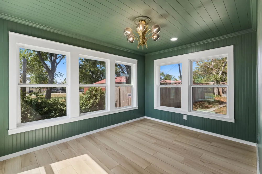 223 NW Front Street Bartlett, TX 76511