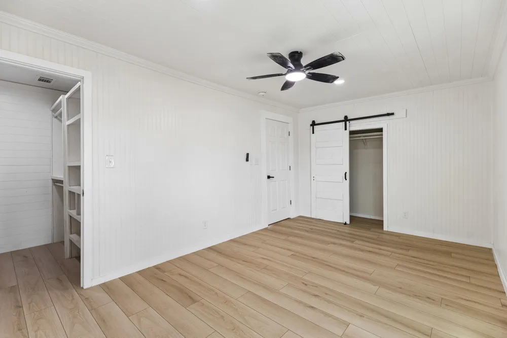 223 NW Front Street Bartlett, TX 76511