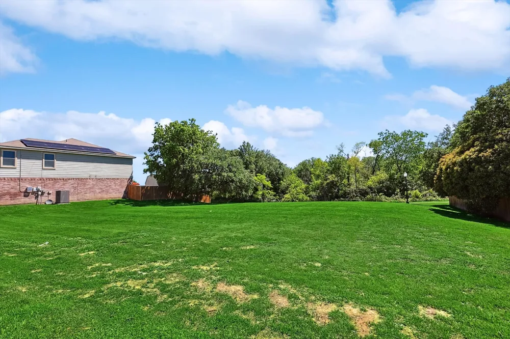 5424 Elk Ridge Drive Watauga, TX 76137