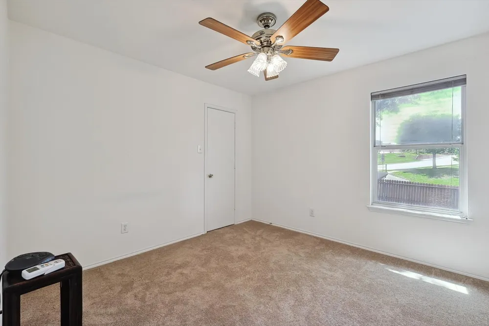 5424 Elk Ridge Drive Watauga, TX 76137