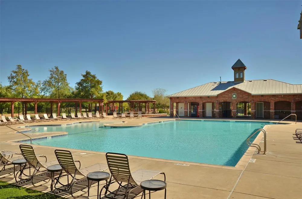 1927 Autumn Run Lane Round Rock, TX 78665