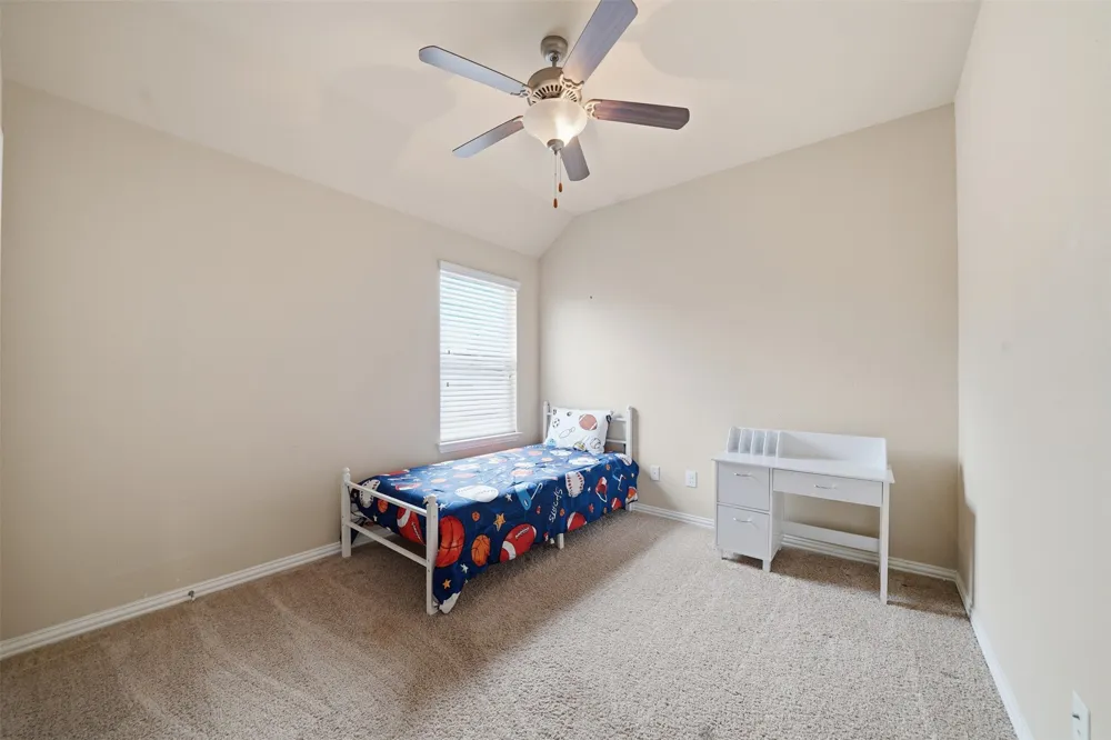 1927 Autumn Run Lane Round Rock, TX 78665