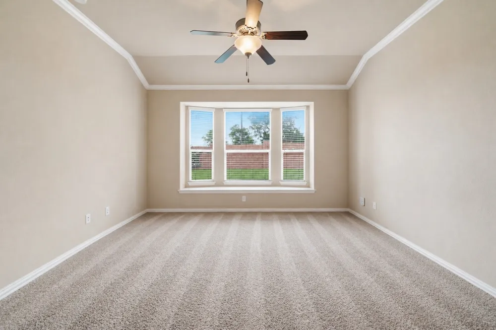 1927 Autumn Run Lane Round Rock, TX 78665