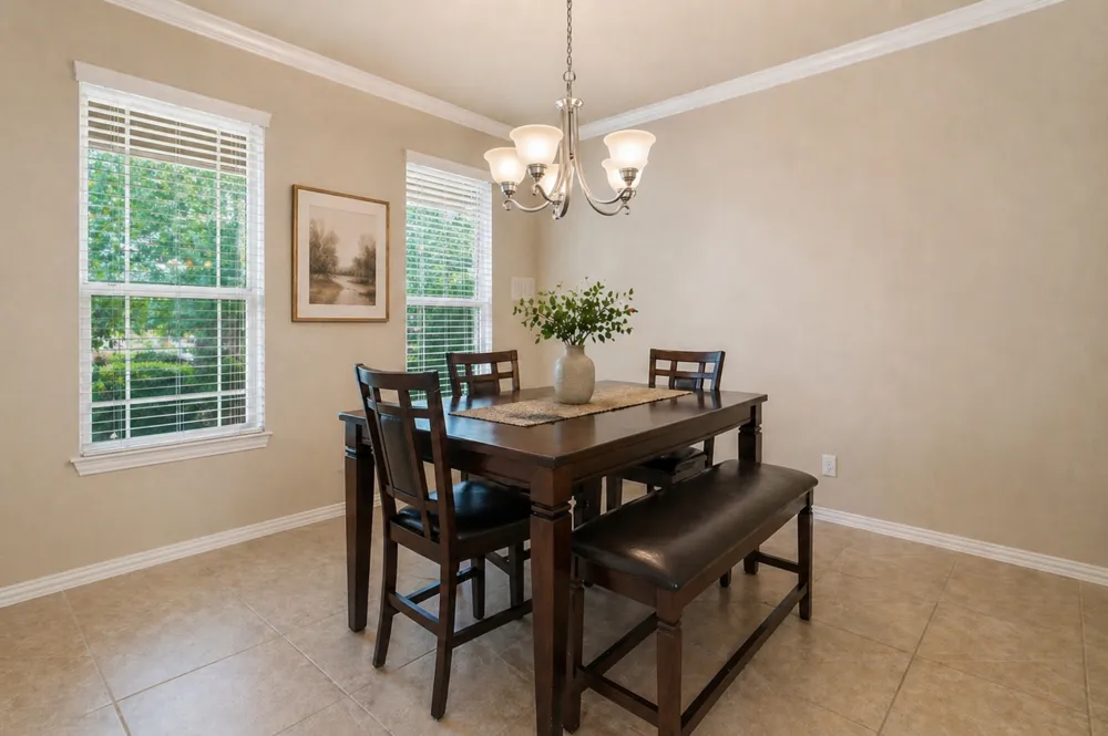 1927 Autumn Run Lane Round Rock, TX 78665