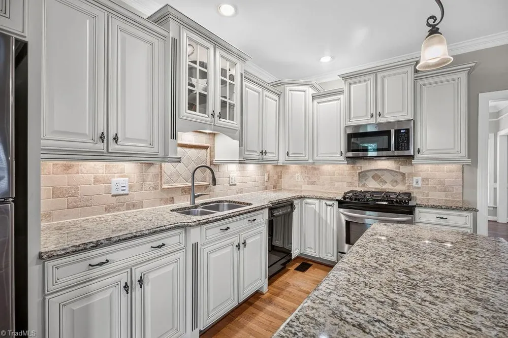2700 Red Gate Court Jamestown, NC 27282