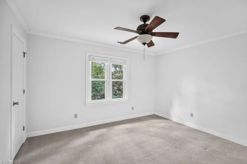 2700 Red Gate Court Jamestown, NC 27282