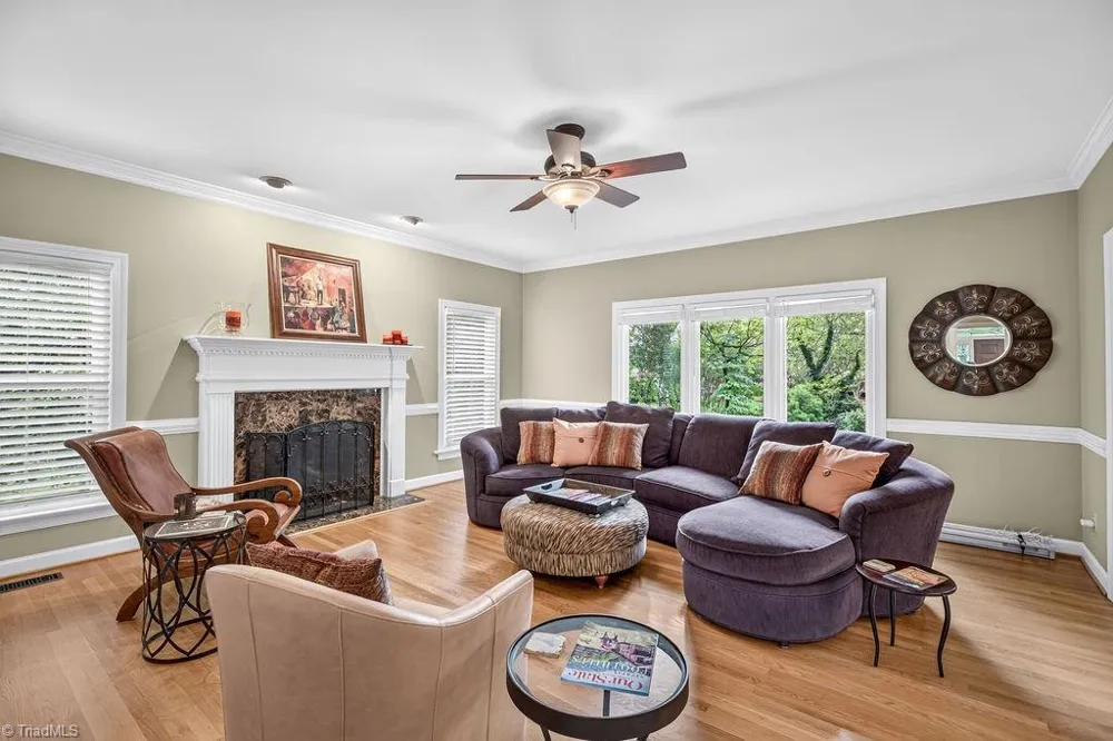 2700 Red Gate Court Jamestown, NC 27282