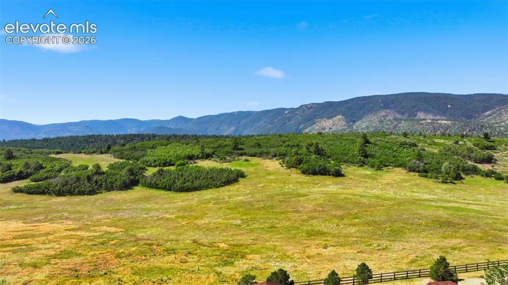 4417 Echo Court Larkspur, CO 80118