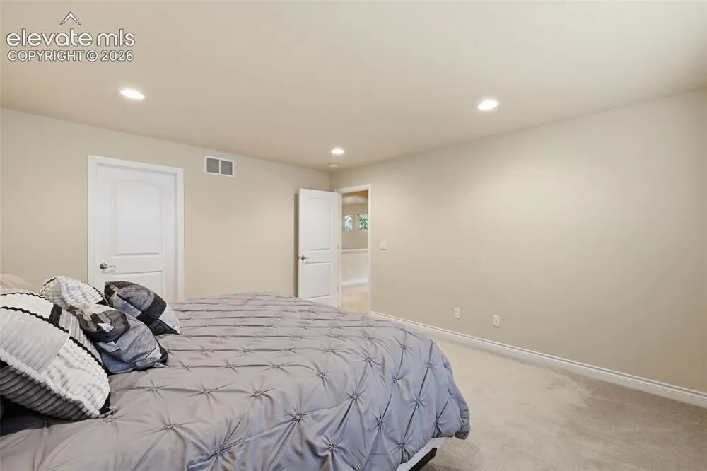 4417 Echo Court Larkspur, CO 80118