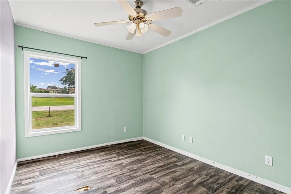 126 Cherokee Circle Smithville, TX 78957