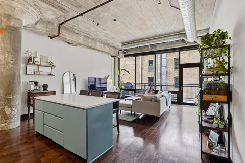 618 Washington Avenue #405