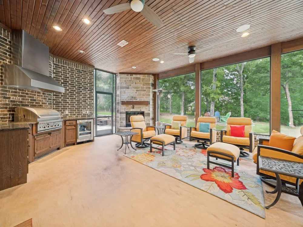 111 Dove Canyon Drive Gordonville, TX 76245