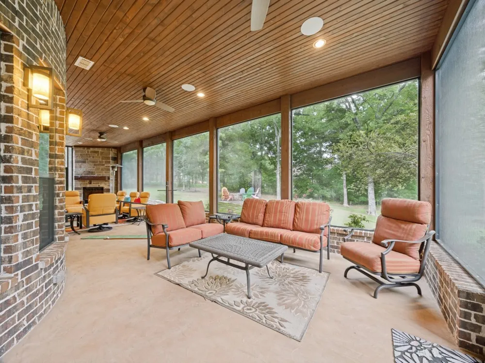 111 Dove Canyon Drive Gordonville, TX 76245